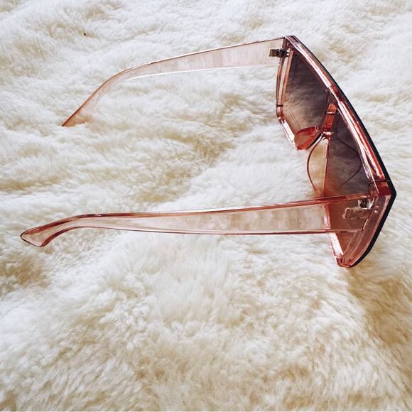 Greta Clear Pink Oversized Statement Sunglasses - Picture 9 of 9